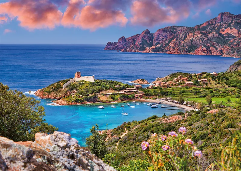 Collection Régions de France - Le village de Girolata, Corse