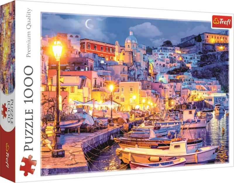 L'Île de Procida de Nuit. Italie