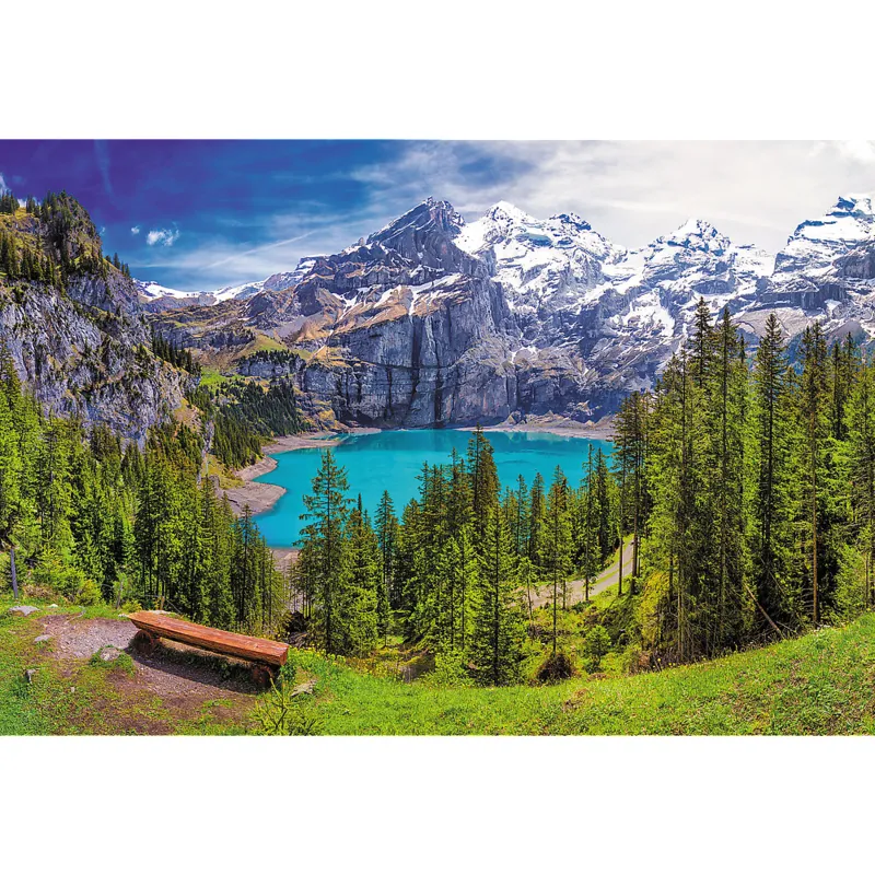 Lac d'Oeschinen, Alpes, Suisse