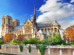 Vue sur la Cathédrale Notre-Dame de Paris